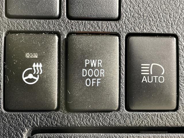 ヴェルファイア ２．５Ｚ　Ｇエディション　禁煙車　社外９インチメモリーナビゲーション　フルセグテレビ　バックカメラ　社外１２．８インチフリップダウンモニター　両側パワースライドドア　レーダークルーズコントロール　ドライブレコーダー前後（6枚目）