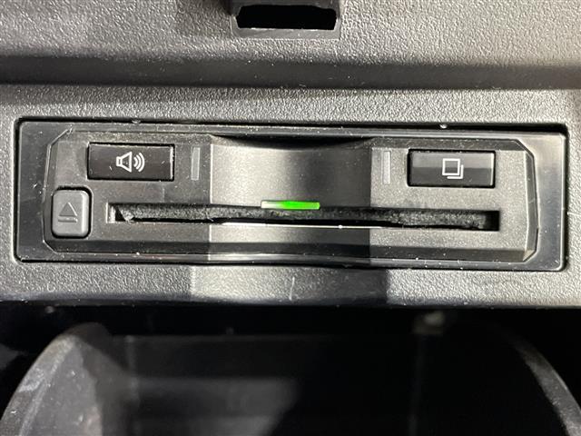 ヴェルファイア ２．５Ｚ　Ｇエディション　禁煙車　社外９インチメモリーナビゲーション　フルセグテレビ　バックカメラ　社外１２．８インチフリップダウンモニター　両側パワースライドドア　レーダークルーズコントロール　ドライブレコーダー前後（12枚目）