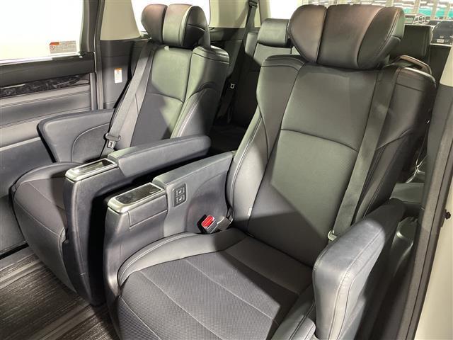 ヴェルファイア ２．５Ｚ　Ｇエディション　禁煙車　社外９インチメモリーナビゲーション　フルセグテレビ　バックカメラ　社外１２．８インチフリップダウンモニター　両側パワースライドドア　レーダークルーズコントロール　ドライブレコーダー前後（38枚目）