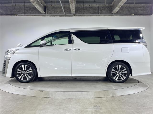 ヴェルファイア ２．５Ｚ　Ｇエディション　禁煙車　社外９インチメモリーナビゲーション　フルセグテレビ　バックカメラ　社外１２．８インチフリップダウンモニター　両側パワースライドドア　レーダークルーズコントロール　ドライブレコーダー前後（44枚目）