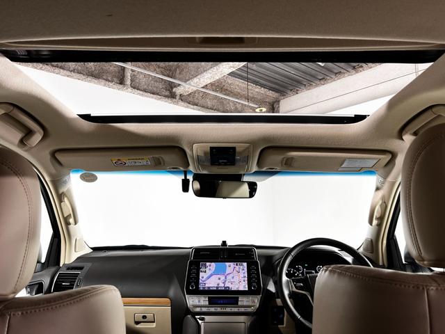 ランドクルーザープラド ＴＸ　Ｌパッケージ　禁煙車　モデリスタエアロ　純正ディスプレイナビゲーション　全方位モニター　サンルーフ　レーダークルーズコントロール　パワーシート　シートヒーター　シートクーラー　ＬＥＤヘッドライト　ＥＴＣ（25枚目）