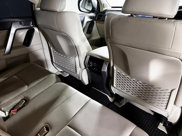 ランドクルーザープラド ＴＸ　Ｌパッケージ　禁煙車　モデリスタエアロ　純正ディスプレイナビゲーション　全方位モニター　サンルーフ　レーダークルーズコントロール　パワーシート　シートヒーター　シートクーラー　ＬＥＤヘッドライト　ＥＴＣ（28枚目）