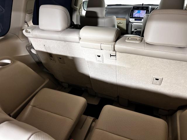 ランドクルーザープラド ＴＸ　Ｌパッケージ　禁煙車　モデリスタエアロ　純正ディスプレイナビゲーション　全方位モニター　サンルーフ　レーダークルーズコントロール　パワーシート　シートヒーター　シートクーラー　ＬＥＤヘッドライト　ＥＴＣ（33枚目）