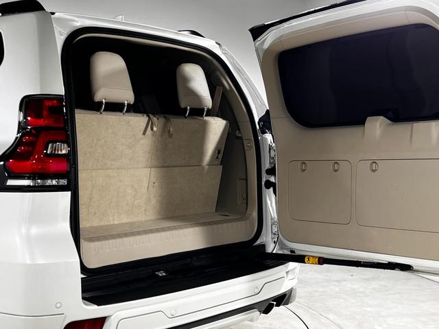 ランドクルーザープラド ＴＸ　Ｌパッケージ　禁煙車　モデリスタエアロ　純正ディスプレイナビゲーション　全方位モニター　サンルーフ　レーダークルーズコントロール　パワーシート　シートヒーター　シートクーラー　ＬＥＤヘッドライト　ＥＴＣ（53枚目）