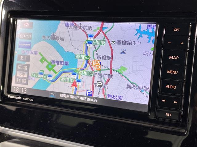 スペーシアカスタム ハイブリッドＸＳターボ　禁煙車　純正ナビゲーション　フルセグテレビ　全方位モニター　ＬＥＤヘッドライト　クルーズコントロール　シートヒーター　ベンチシート　社外１６インチアルミホイール　両側パワースライドドア　スマートキー（4枚目）