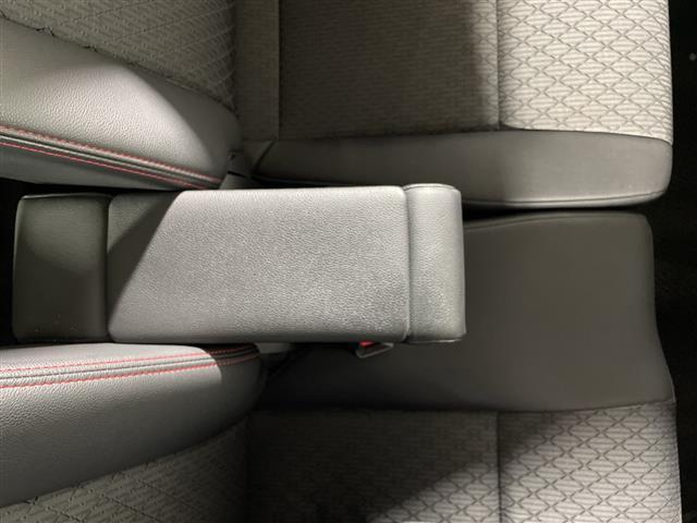 スペーシアカスタム ハイブリッドＸＳターボ　禁煙車　純正ナビゲーション　フルセグテレビ　全方位モニター　ＬＥＤヘッドライト　クルーズコントロール　シートヒーター　ベンチシート　社外１６インチアルミホイール　両側パワースライドドア　スマートキー（10枚目）