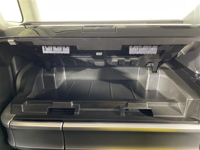 スペーシアカスタム ハイブリッドＸＳターボ　禁煙車　純正ナビゲーション　フルセグテレビ　全方位モニター　ＬＥＤヘッドライト　クルーズコントロール　シートヒーター　ベンチシート　社外１６インチアルミホイール　両側パワースライドドア　スマートキー（15枚目）
