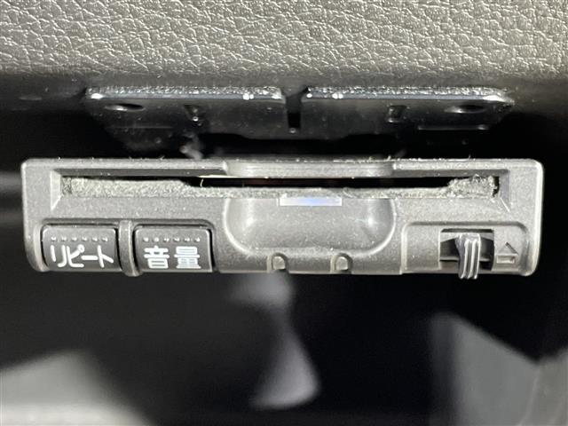 スペーシアカスタム ハイブリッドＸＳターボ　禁煙車　純正ナビゲーション　フルセグテレビ　全方位モニター　ＬＥＤヘッドライト　クルーズコントロール　シートヒーター　ベンチシート　社外１６インチアルミホイール　両側パワースライドドア　スマートキー（24枚目）