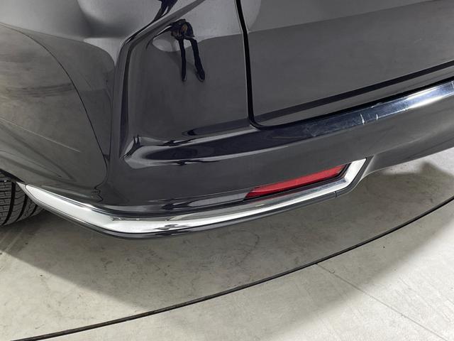 �w�b�h���C�g��p�K���X�R�[�e�B���O�w�w�b�h���C�g�R�[�g�x�̓K���X�햌�ŉ��΂݂Ȃǂ̕\�ʗ򉻂̗\�h�┭�~���ʂŉ���̕t����}��������ʂ����҂ł��܂��B