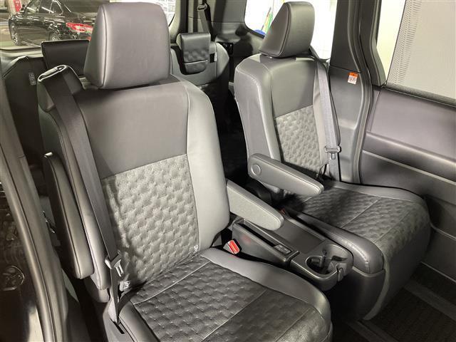 ������тm���C�P���̃K���o�[�����炱���ł��鍂������I���Q�O�Q�O�N�P���@�i���j���{�\����������������ׁi�������ÎԔ���s��̑�蔃����Ǝ҂�ΏۂƂ����u���Î����Ԕ���䐔�m���D�P�����v���j