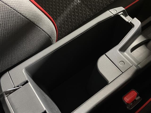 �X���݌ɈȊO�ɂ��S����S���䁦�̍݌ɂ���A�҂�����ȂP�������Ă��܂��I���Q�O�Q�R�N�P�O�����݂̍݌ɑ䐔�ł��B����ς̉\��������܂��B