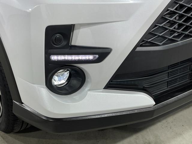 �����w���̍ۂɕK�v�ȍŒ���z�Ƃ��q�l���g�ł��I�т���������I�v�V�������i�̔�p�𖾊m�ɂ��q�l�ɂ��񎦂����Ă��������܂��B���q�l�̈�l��l�ɍ��킹���v�������K���o�[�ł͂���Ă����Ă��������܂��B