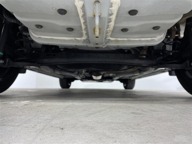 �������h�������̗򉻂��K���X�R�[�e�B���O�Ŗh�~����w�C���i�[�K���X�R�[�g�x�͓����p�[�c�̗򉻂�h�~���Ă���܂��B���N���̃N���}�ւ̎{�H�������߂��������i�ɂȂ�܂��B