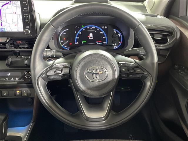 ヤリスクロス ハイブリッドＺ　純正ディスプレイナビゲーション　全方位モニター　モデリスタエアロ　ＬＥＤヘッドライト　ドライブレコーダー　パワーバックドア　パワーシート　シートヒーター　ハンドルヒーター　パワーバックドア（21枚目）