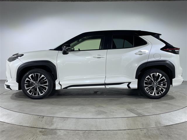 ヤリスクロス ハイブリッドＺ　純正ディスプレイナビゲーション　全方位モニター　モデリスタエアロ　ＬＥＤヘッドライト　ドライブレコーダー　パワーバックドア　パワーシート　シートヒーター　ハンドルヒーター　パワーバックドア（34枚目）