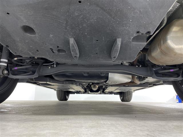 ヤリスクロス ハイブリッドＺ　純正ディスプレイナビゲーション　全方位モニター　モデリスタエアロ　ＬＥＤヘッドライト　ドライブレコーダー　パワーバックドア　パワーシート　シートヒーター　ハンドルヒーター　パワーバックドア（43枚目）