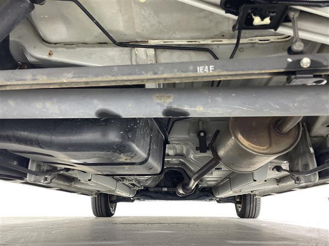 ���w�b�h���C�g�E�z�C�[���E�t�����g�K���X�ȂǐF�X�ȕ����̃R�[�e�B���O�����p�ӂ��Ă���܂��I