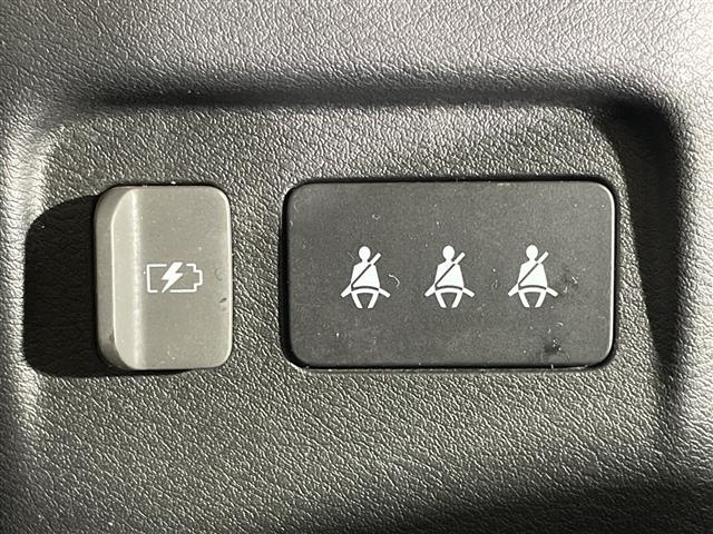 �K���X�R�[�e�B���O�A�i�r�Q�[�V�����A�d�s�b�ȂǁA���̑��̃p�[�c�̎��t�������ς���̂����k�������Ă���܂��I�I�N���}�̂��Ɖ��ł����C�����������I