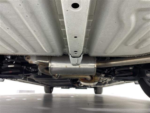 �����ŉJ�̓������E���N���A�ɂ��Ă����w�t�����g�E�C���h�E�����R�[�g�x�B�������ʂ��L�[�v���N���A�Ȏ��E�ň��S���T�|�[�g���Ă���܂��B