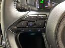 ハイブリッドＺ　禁煙車　衝突被害軽減ブレーキ　純正１０インチディスプレイオーディオナビ（あり）　両側パワースライドドア　レーダークルーズコントロール　フルセグＴＶ　バックカメラ　コーナーセンサー　ＢＴ（24枚目）