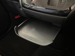 ŹƬ�߸˰ʳ��ˤ����������梨�κ߸ˤ��顢�Ԥä���ʣ������Ƥ��ޤ�������������ǯ������ߤκ߸�����Ǥ�������Ѥβ�ǽ��������ޤ��� 6