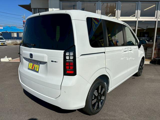 フリード e:HEVエアー EX 登録済み未使用車 ホンダセンシング ブラインドスポットモニター 11.4インチホンダコネクトナビ アラウンドビューカメラ シートヒーター両側自動スライドドア アダプティブクルーズコントロール(2枚目)