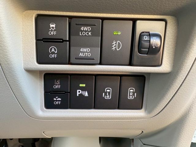 エブリイワゴン PZターボスペシャル 【4WDハイルーフ】【届出済未使用車】【衝突軽減装置&車線逸脱警報】LEDヘッドライト シートヒーター 両側電動スライド オートステップ コーナーセンサー スマートキー 純正AW 横滑り防止(10枚目)