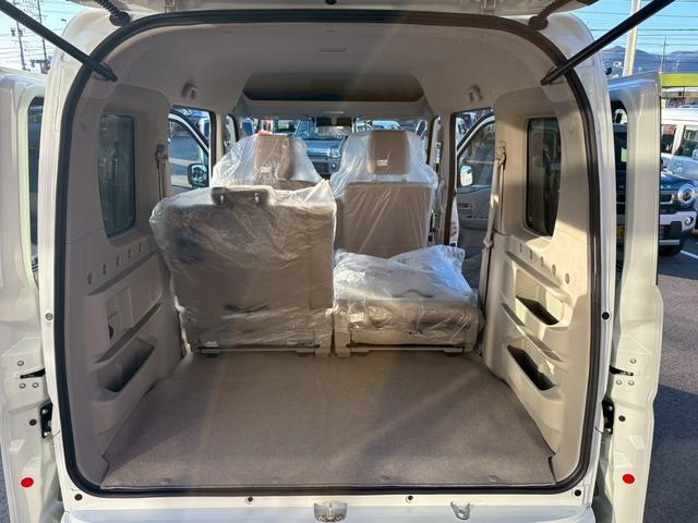 エブリイワゴン PZターボスペシャル 【4WDハイルーフ】【届出済未使用車】【衝突軽減装置&車線逸脱警報】LEDヘッドライト シートヒーター 両側電動スライド オートステップ コーナーセンサー スマートキー 純正AW 横滑り防止(27枚目)