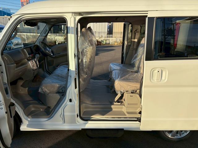 エブリイワゴン PZターボスペシャル 【4WDハイルーフ】【届出済未使用車】【衝突軽減装置&車線逸脱警報】LEDヘッドライト シートヒーター 両側電動スライド オートステップ コーナーセンサー スマートキー 純正AW 横滑り防止(29枚目)