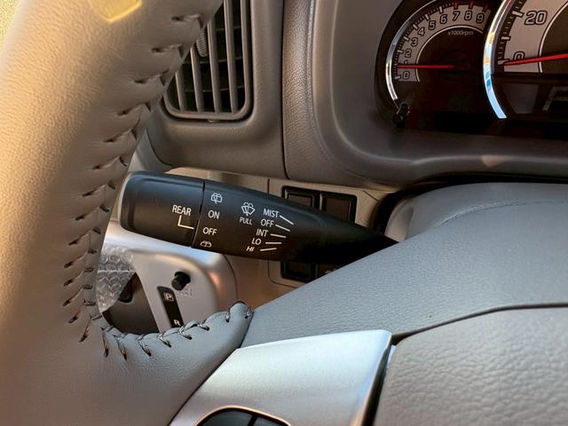 エブリイワゴン PZターボスペシャル 【4WDハイルーフ】【届出済未使用車】【衝突軽減装置&車線逸脱警報】LEDヘッドライト シートヒーター 両側電動スライド オートステップ コーナーセンサー スマートキー 純正AW 横滑り防止(31枚目)