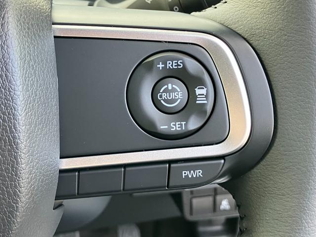 タント カスタムRSリミテッド【4WDターボ】 届出済未使用車 新品ナビ取付 全方位カメラ スマートクルーズパック 衝突軽減装置 ETC 両側電動 シートヒーター アイドリングストップ(8枚目)