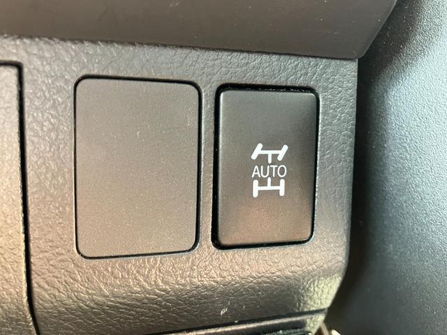 �����I�v�V�����͂������A�ЊO�̃i�r��t���b�v�_�E�����j�^�[�A�h���C�u���R�[�_�[�A�d�s�b���A���q�l�̂���]�̃I�v�V������t���\�􂨋q�l�ɂ�鏤�i�����݁A��t�݂̂̑Ή������Ă���܂���