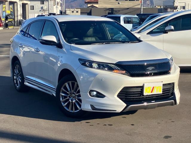 ハリアーハイブリッド プレミアム アドバンスドパッケージ 【モデリスタフルエアロ】【三重仕入】【禁煙1オーナー】【4WD】【夏冬タイヤAWセット】【衝突軽減装置】【全方位カメラ】【Bluetooth&フルセグ】【追従クルコン】【純正18AW】【ハーフレザー】(18枚目)