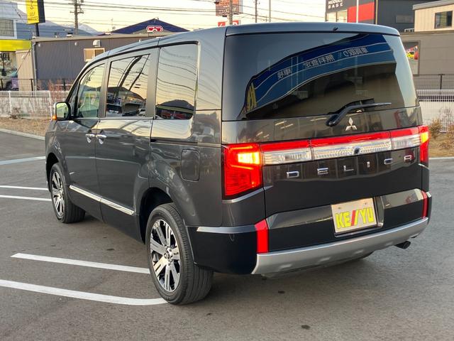 デリカD:5 P 4WD ディーゼル 全方位モニター 10インチフローティング ハンドル・電動シートヒーター 自動追従クルコン BSM LED BT ETC パドルシフト 両側パワスラ スペアキー 禁煙車 記録簿(16枚目)