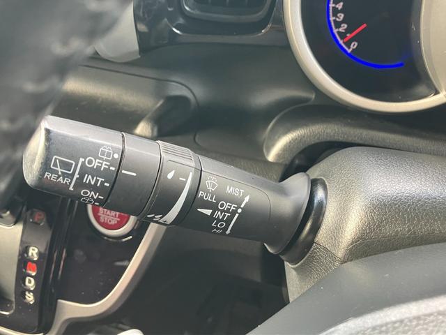 N-BOXカスタム G ターボSSパッケージ 特別仕様車 4WD 禁煙車 7インチ純正ナビ バックカメラ Bluetooth 衝突軽減 横滑り シートヒーター ETC クルーズコントロール ドアミラーヒーター 両側自動スライド(44枚目)