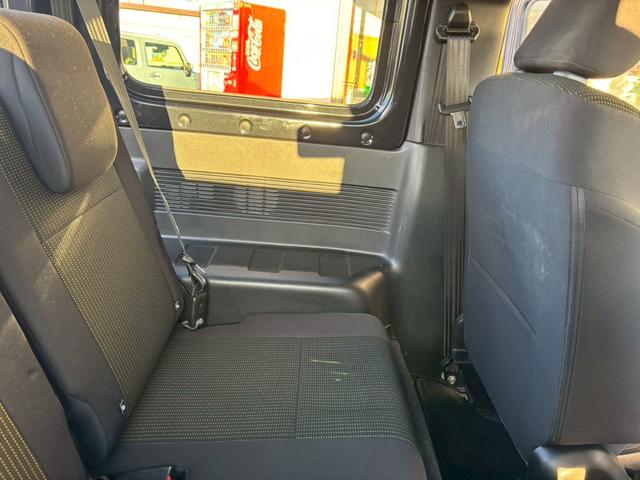 �����I�v�V�����͂������A�ЊO�̃i�r��t���b�v�_�E�����j�^�[�A�h���C�u���R�[�_�[�A�d�s�b���A���q�l�̂���]�̃I�v�V������t���\�􂨋q�l�ɂ�鏤�i�����݁A��t�݂̂̑Ή������Ă���܂���