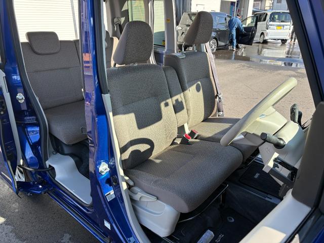 タント Ｘ　ＳＡＩＩＩ　４ＷＤ　スマートアシストＩＩＩ　社外７インチナビ　ドラレコ前後　シートヒーター　コーナーセンサー　自動スライドドア　２０２４年夏タイヤ　ＥＴＣ　ＣＤ　オートライト　オートエアコン　アイドリングストップ（17枚目）