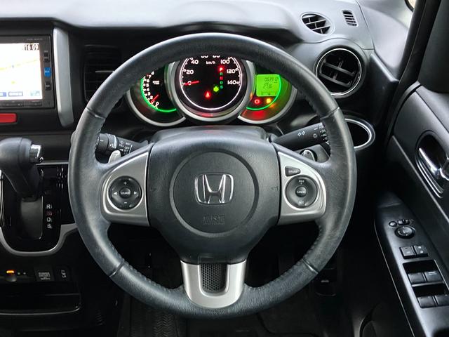 �y�֓��E�֐����ʂ�蒼���Ɂz�����I�k���E���k�n���ɂĎg�p���Ă���ԗ��ɔ�ׁA�u�����̎K�v�u���s�����v�͒i�Ⴂ�I���i���Ɏ��M�����������w�����R�[�e�B���O�x���戵����