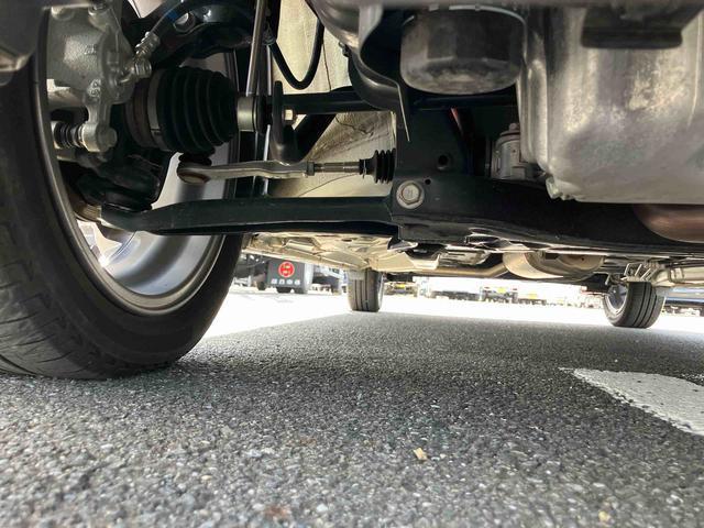 タント ファンクロスターボ　ＬＥＤヘッドライト／両側電動スライドドア／コーナーセンサー／アイドリングストップ／衝突回避支援システム／横滑り防止装置／オートエアコン／アルミホイール／キーフリーシステム／電動格納ミラー／オートライト（45枚目）