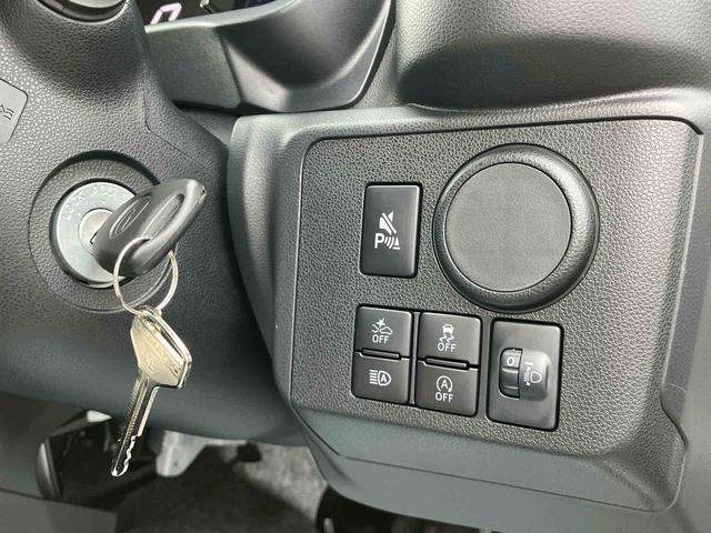 ミライース L SAIII オートライト/オートハイビーム/キーレスエントリー/コーナーセンサー/アイドリングストップ/衝突回避支援システム/横滑り防止装置/マニュアルエアコン/パワーウィンドウ/盗難防止用セキュリティアラーム(31枚目)