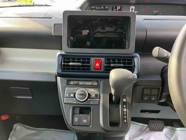 タント Ｘ　ＬＥＤヘッドライト／片側電動スライドドア／キーフリー／コーナーセンサー／アイドリングストップ／衝突回避支援システム／横滑り防止装置／オートライト／オートエアコン／電動格納ミラー／電動パーキングブレーキ（31枚目）