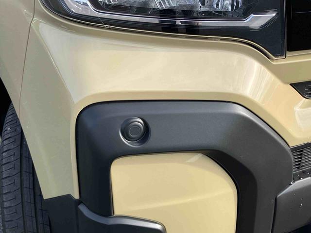 タント ファンクロスターボ LEDヘッドライト/両側電動スライドドア/コーナーセンサー/アイドリングストップ/衝突回避支援システム/横滑り防止装置/オートエアコン/アルミホイール/キーフリーシステム/電動格納ミラー/オートライト(13枚目)