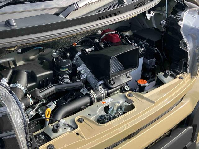 タント ファンクロスターボ LEDヘッドライト/両側電動スライドドア/コーナーセンサー/アイドリングストップ/衝突回避支援システム/横滑り防止装置/オートエアコン/アルミホイール/キーフリーシステム/電動格納ミラー/オートライト(14枚目)