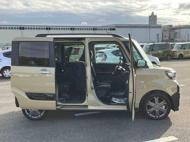 タント ファンクロスターボ LEDヘッドライト/両側電動スライドドア/コーナーセンサー/アイドリングストップ/衝突回避支援システム/横滑り防止装置/オートエアコン/アルミホイール/キーフリーシステム/電動格納ミラー/オートライト(19枚目)