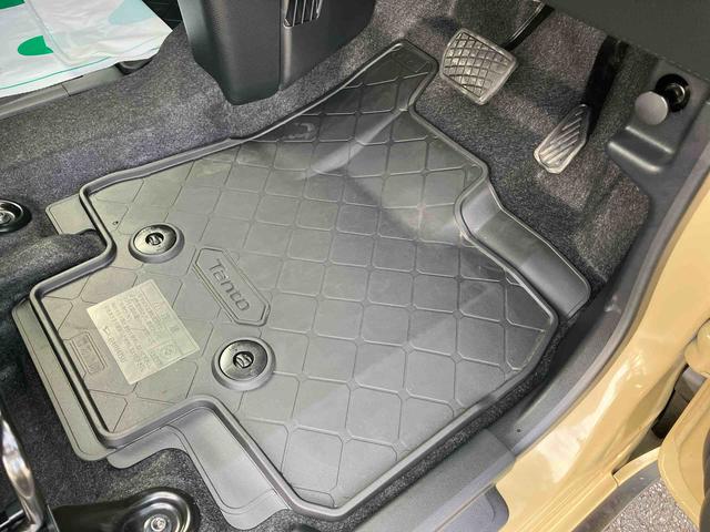 タント ファンクロスターボ LEDヘッドライト/両側電動スライドドア/コーナーセンサー/アイドリングストップ/衝突回避支援システム/横滑り防止装置/オートエアコン/アルミホイール/キーフリーシステム/電動格納ミラー/オートライト(34枚目)