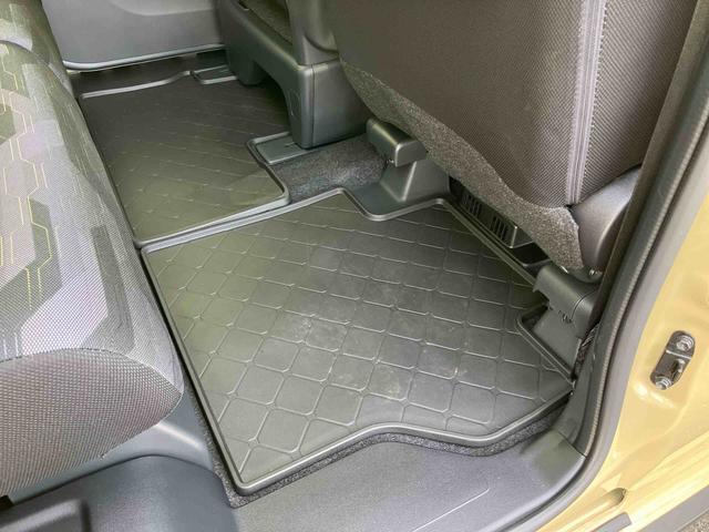 タント ファンクロスターボ LEDヘッドライト/両側電動スライドドア/コーナーセンサー/アイドリングストップ/衝突回避支援システム/横滑り防止装置/オートエアコン/アルミホイール/キーフリーシステム/電動格納ミラー/オートライト(40枚目)