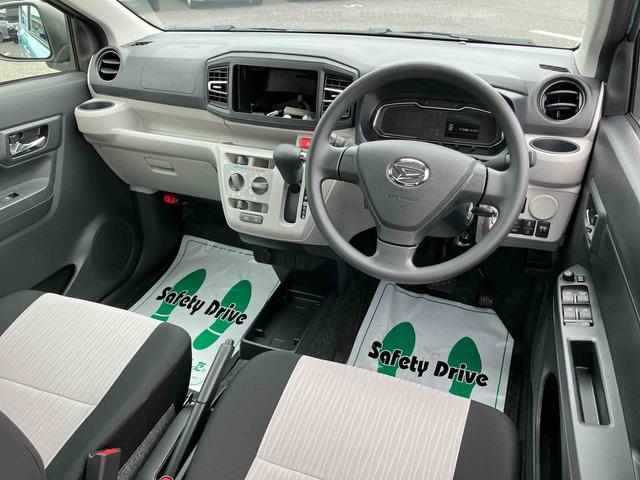 ミライース X SAIII LEDヘッドライト/電動格納ミラー/オートライト/キーレスエントリー/コーナーセンサー/アイドリングストップ/衝突回避支援システム/横滑り防止装置/マニュアルエアコン/盗難防止用セキュリティアラーム(7枚目)