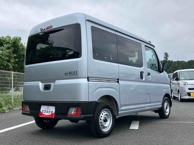 ハイゼットカーゴ DX オートライト/衝突回避支援システム/オートハイビーム/横滑り防止装置/コーナーセンサー/スペアタイヤ/AM・FMラジオ/マニュアルエアコン/アイドリングストップ/キーレス/オーバーヘッドシェルフ(19枚目)