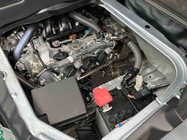 ハイゼットカーゴ DX オートライト/衝突回避支援システム/オートハイビーム/横滑り防止装置/コーナーセンサー/スペアタイヤ/AM・FMラジオ/マニュアルエアコン/アイドリングストップ/キーレス/オーバーヘッドシェルフ(37枚目)