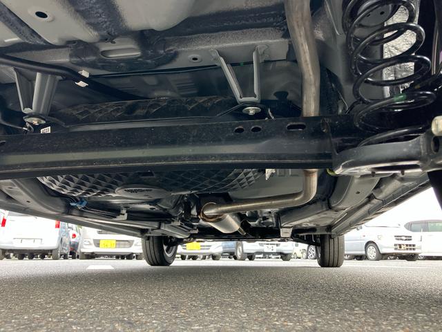 タフト Gターボ ダーククロムベンチャー 前後ダークガーニッシュ ガラスルーフ ルーフレール 15インチアルミ LEDヘッドライト&フォグランプ バックカメラ シートヒーター 電動駐車ブレーキ 自動追従クルコン 衝突被害軽減ブレーキ(32枚目)